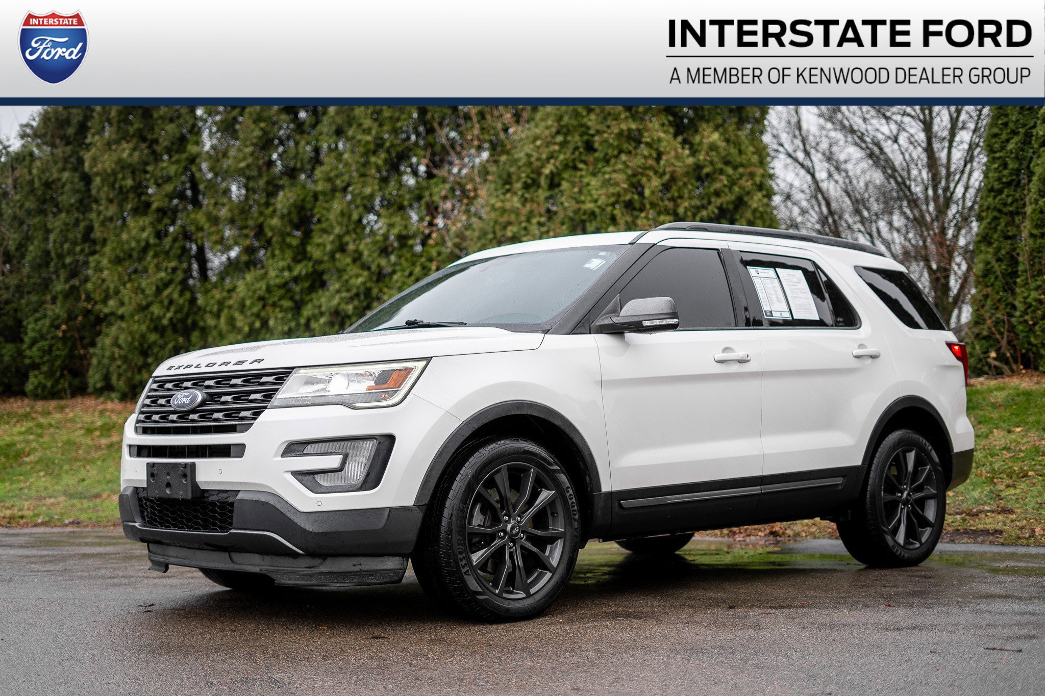 2017 Ford Explorer XLT's photo