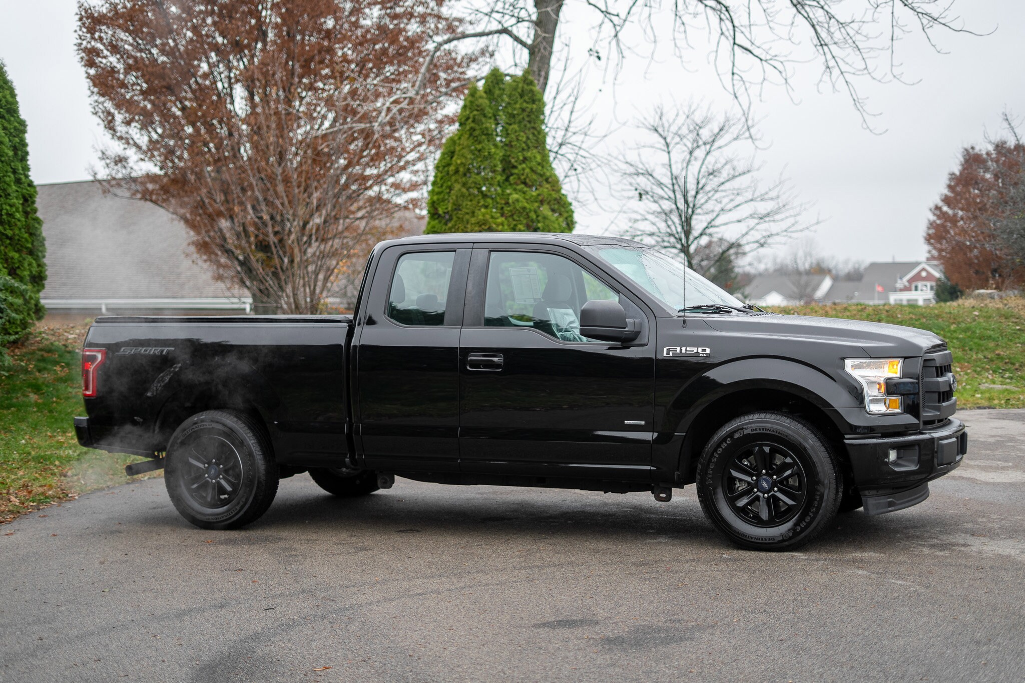 2017 Ford F-150 XL photo 4