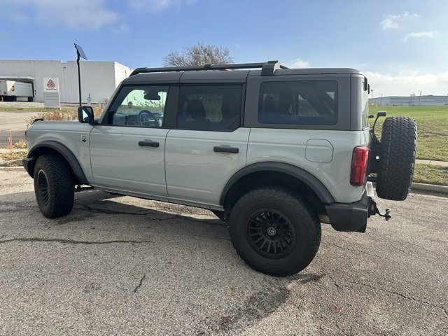 2022 Ford Bronco Big Bend photo 2