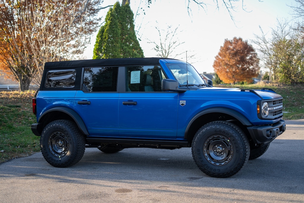 New 2025 Ford Bronco Big Bend SUV