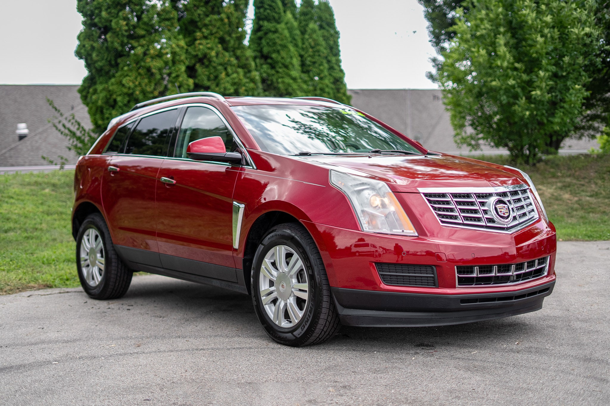 2016 Cadillac SRX Luxury photo 3