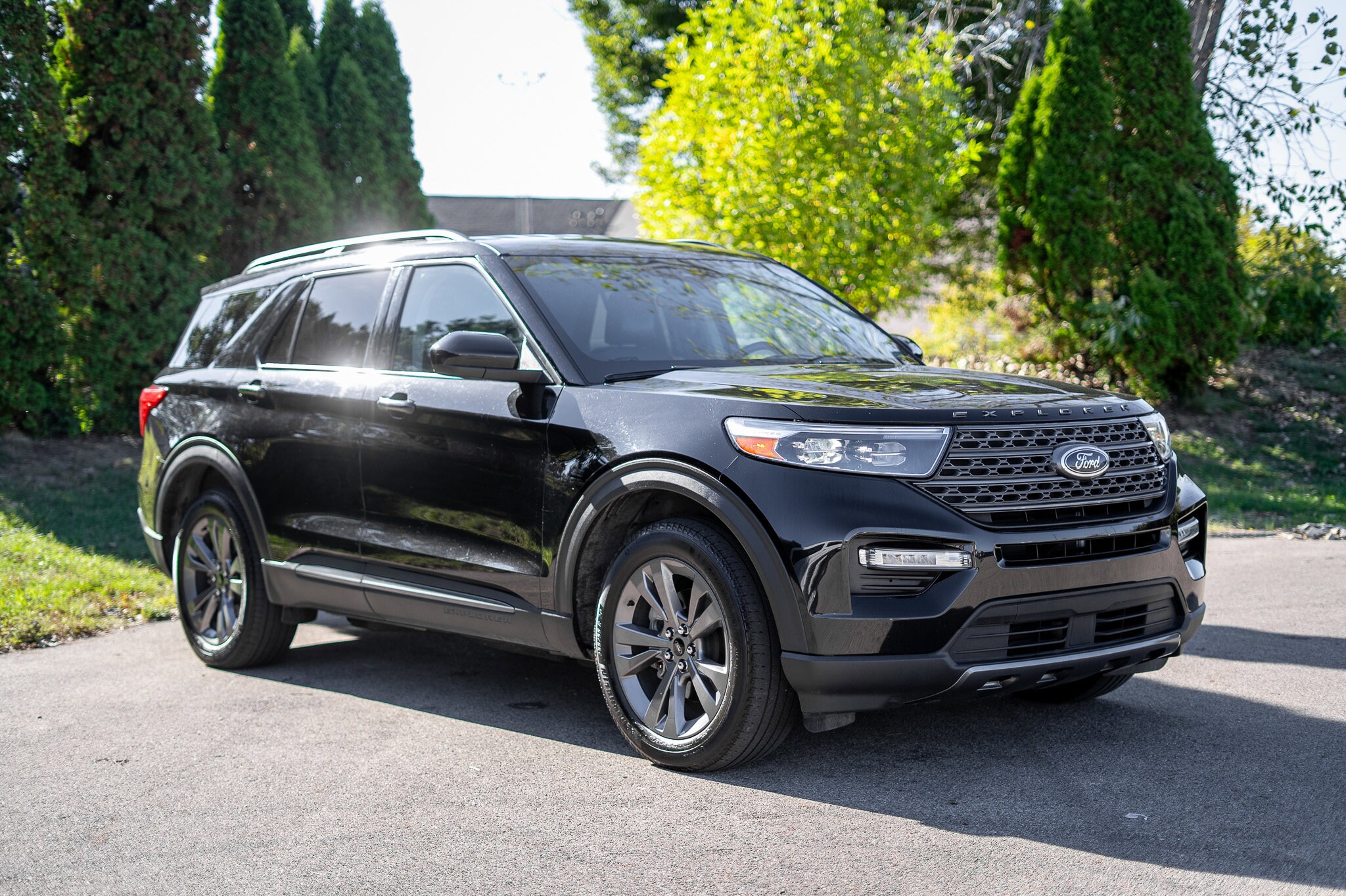 2023 Ford Explorer XLT photo 2