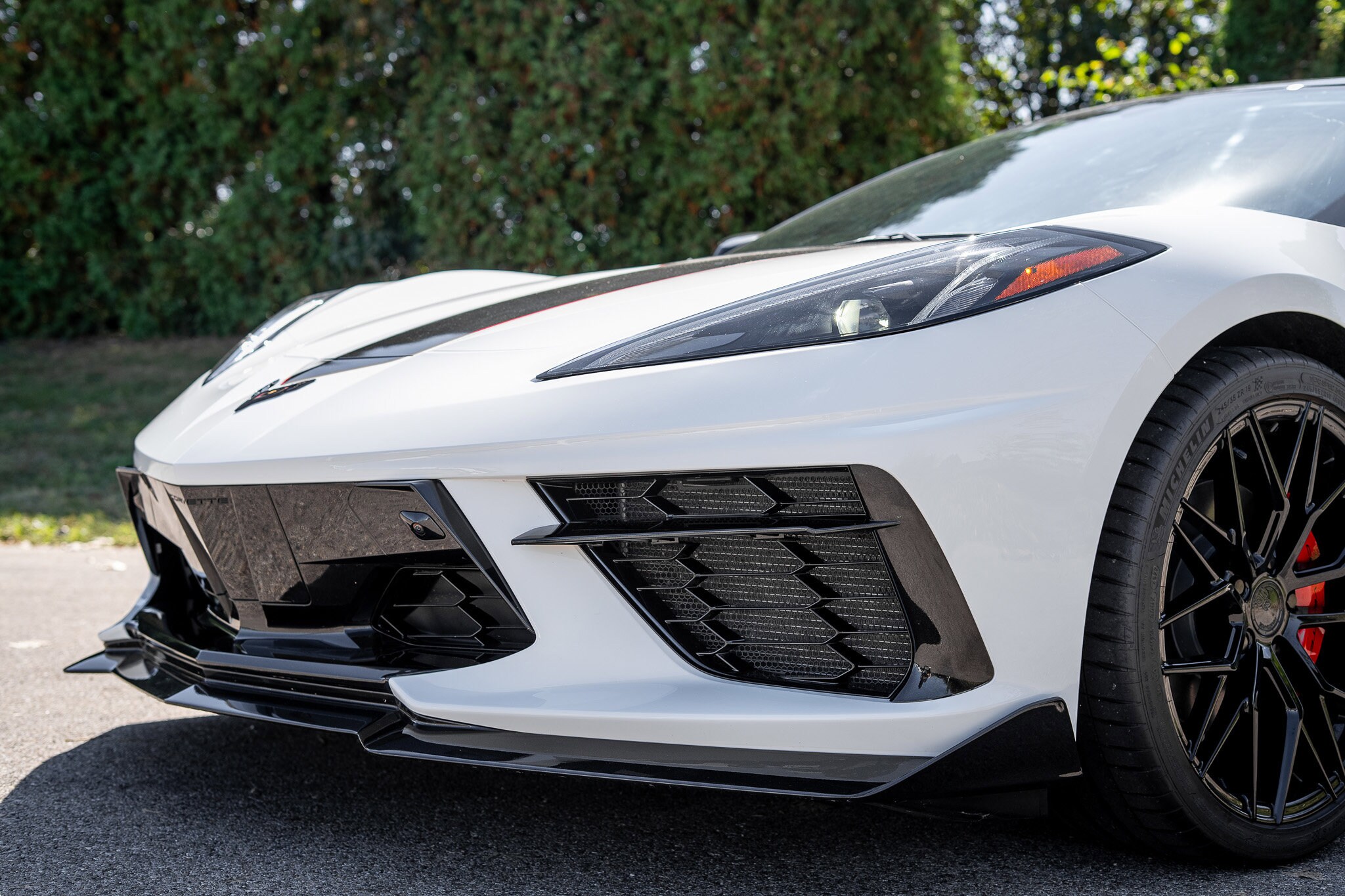 2023 Chevrolet Corvette Stingray 2LT Convertible photo 2