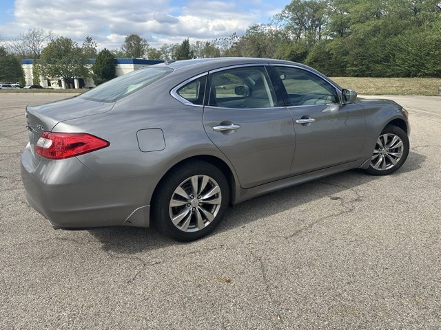 2011 Infiniti M37 Base photo 3