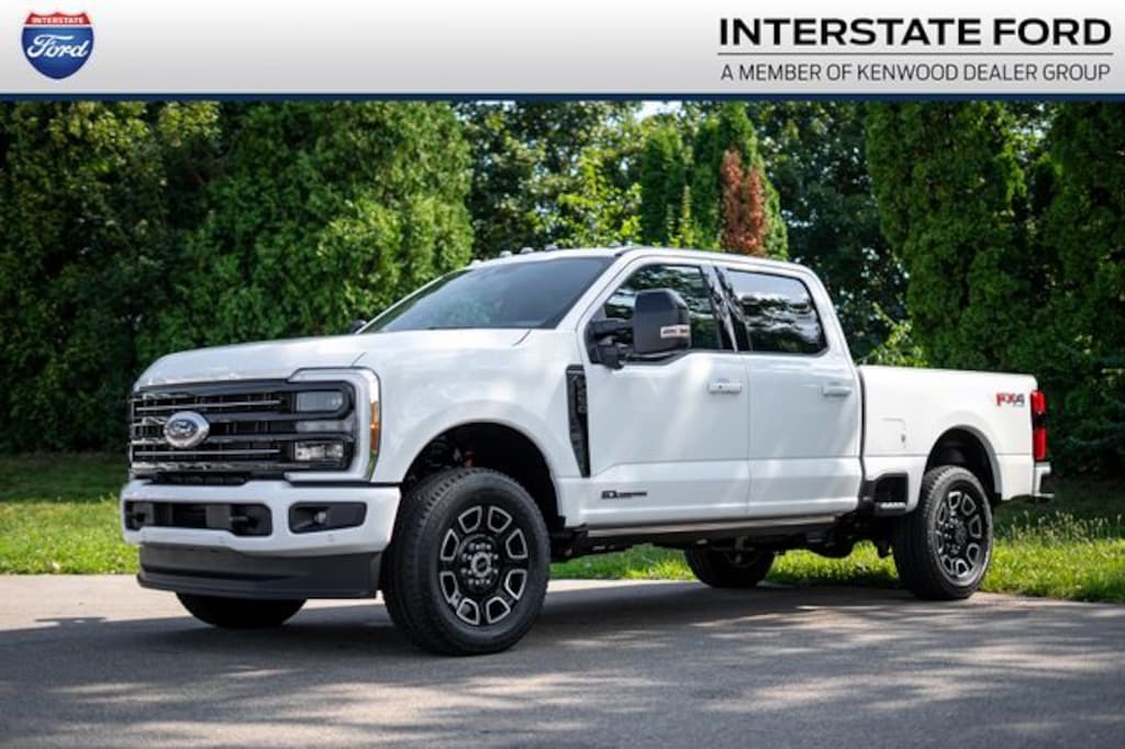 New 2026 Ford F-250SD Platinum Truck Crew Cab