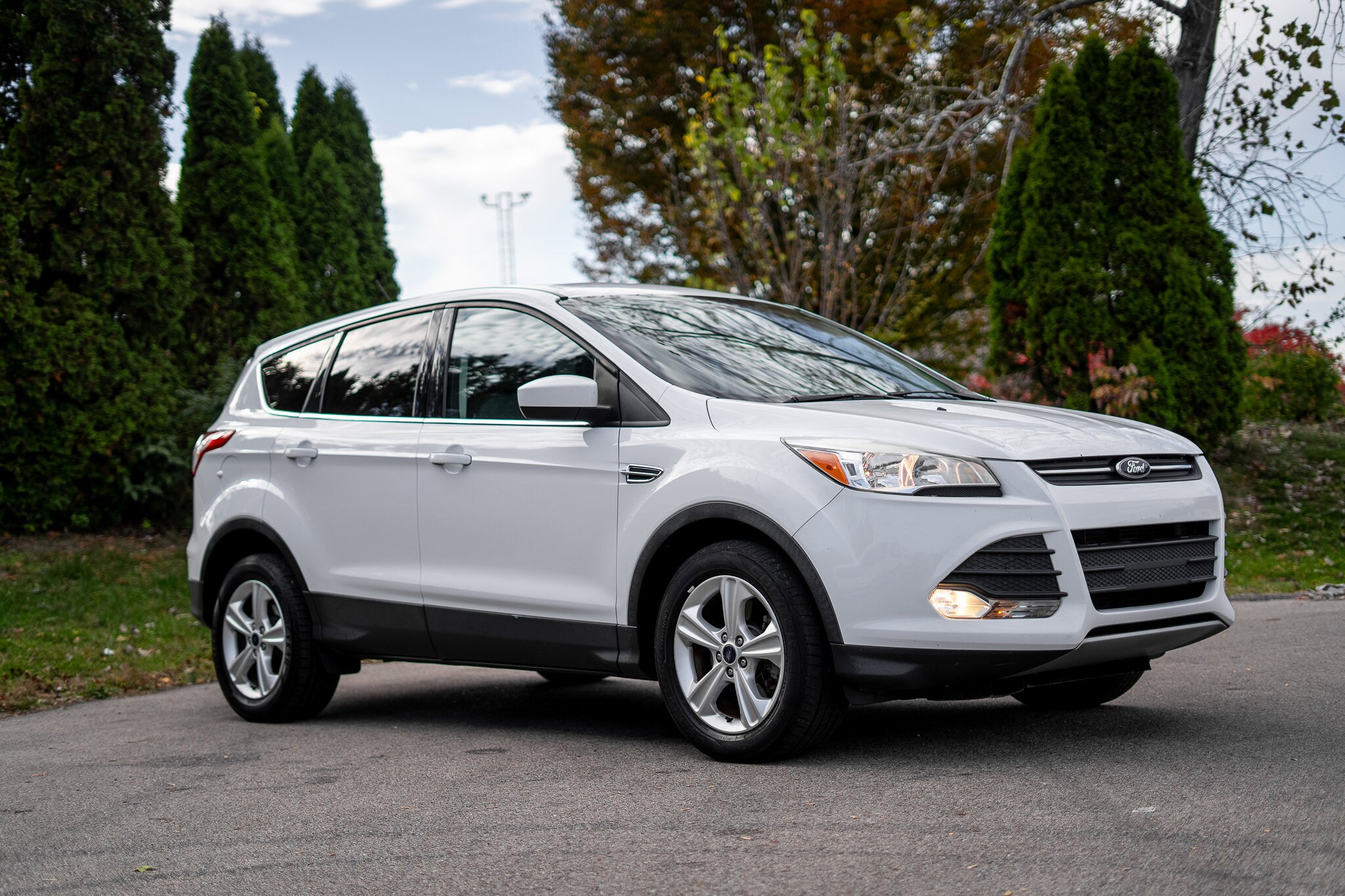2016 Ford Escape SE photo 2