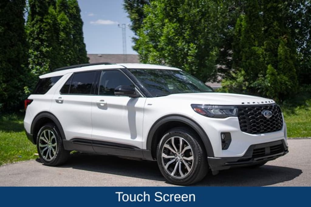 Used 2025 Ford Explorer ST-Line SUV