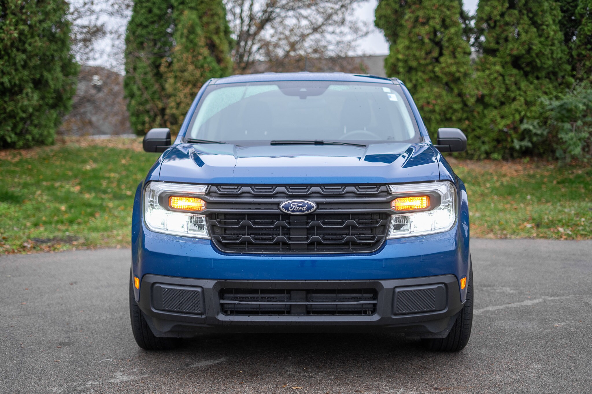 2023 Ford Maverick XL photo 2