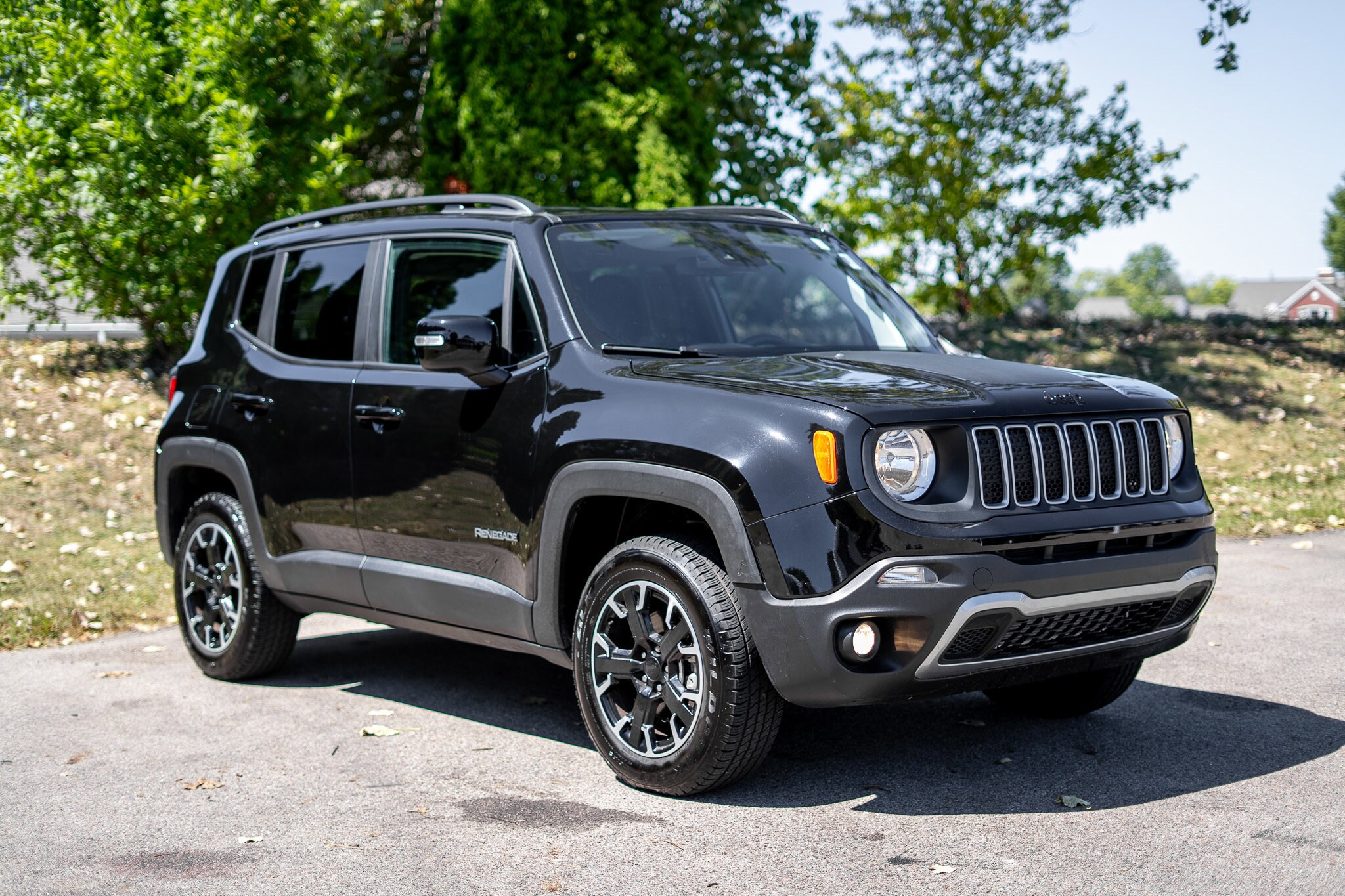 2023 Jeep Renegade Latitude Upland photo 3