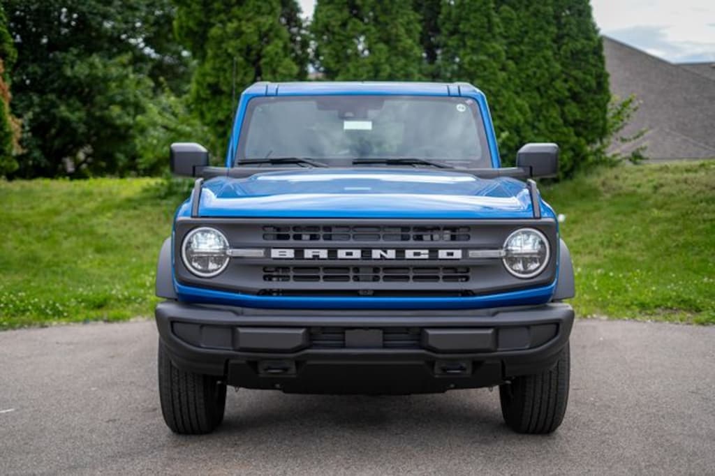 New 2026 Ford Bronco Base SUV