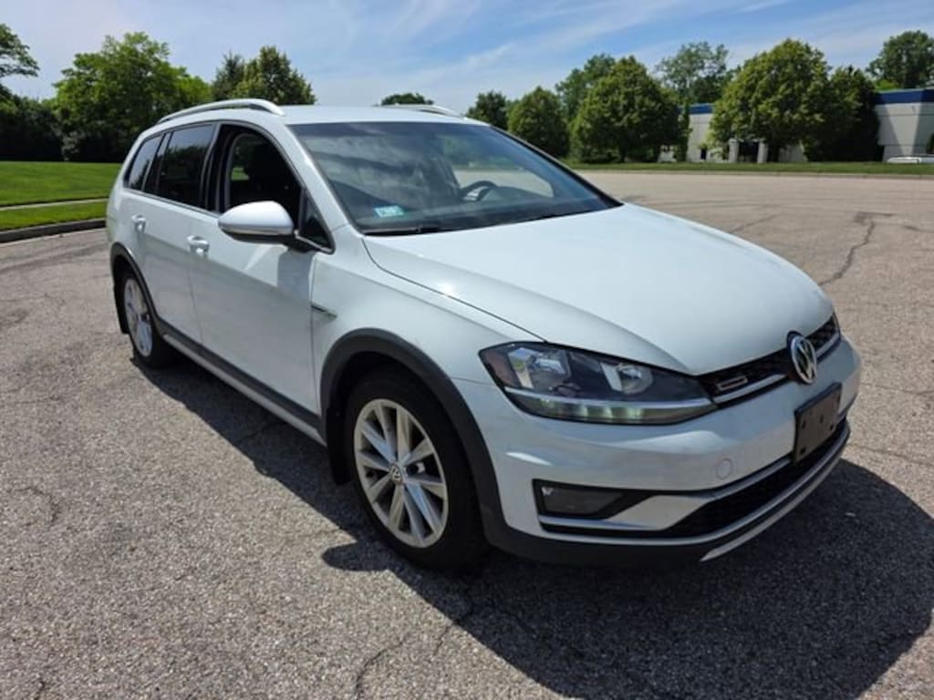Used 2018 Volkswagen Golf Alltrack TSI Wagon