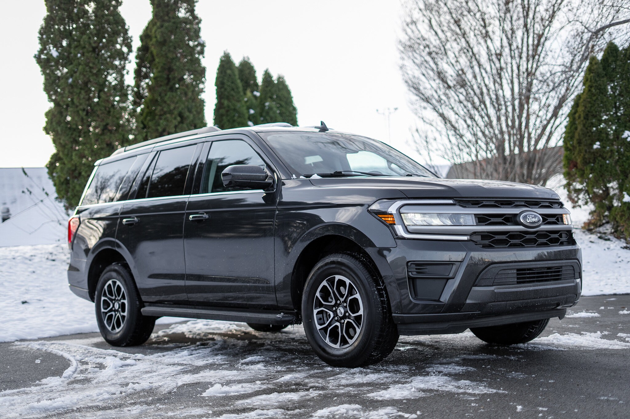 2024 Ford Expedition XLT photo 3