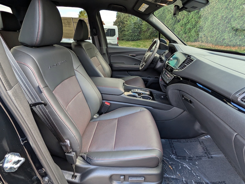 Used 2025 Honda Ridgeline Black Edition Truck Crew Cab