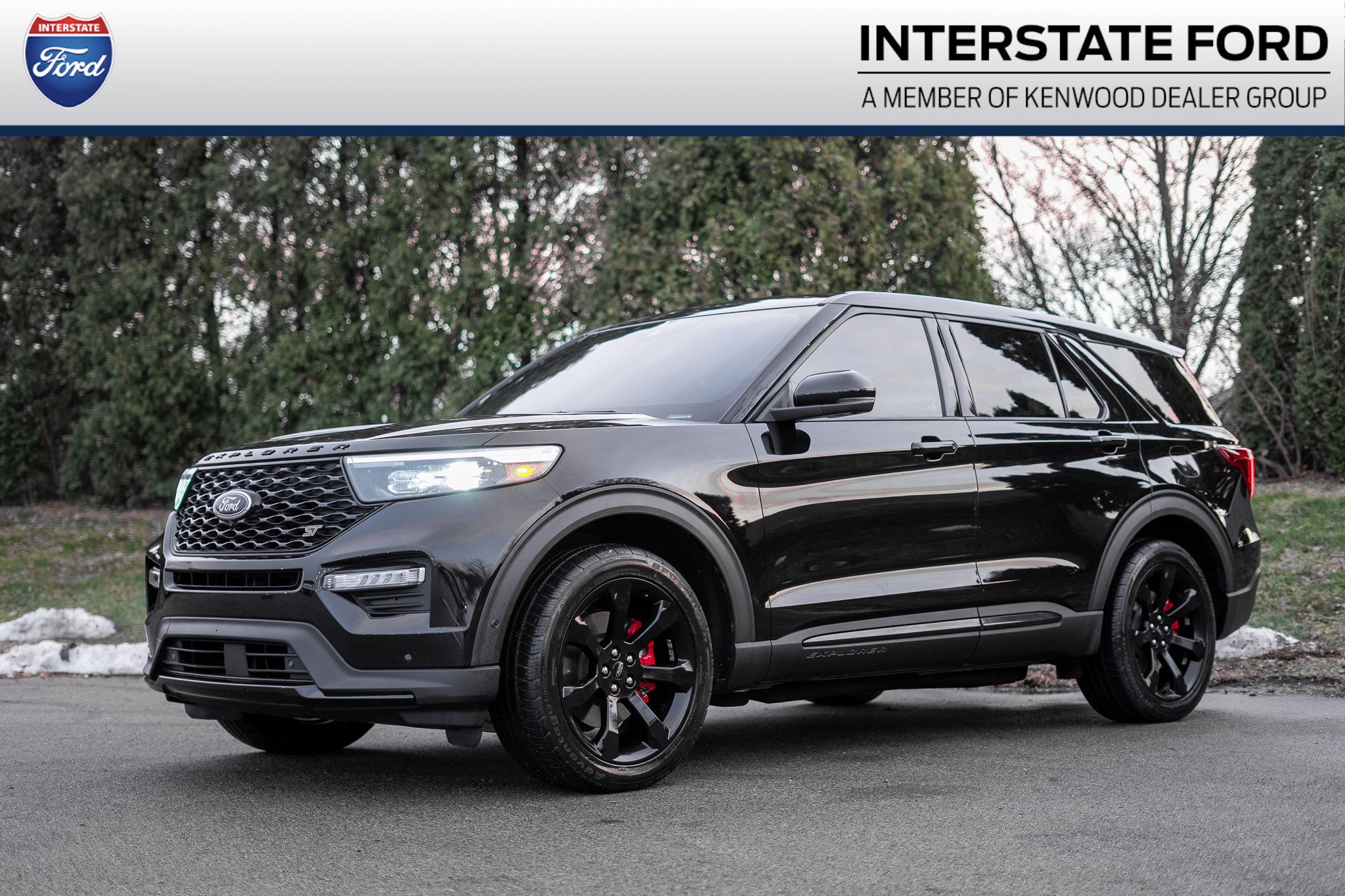 2021 Ford Explorer ST's photo