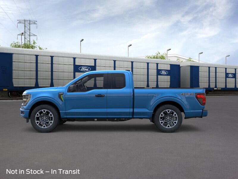 2025 Ford F-150 STX photo 4