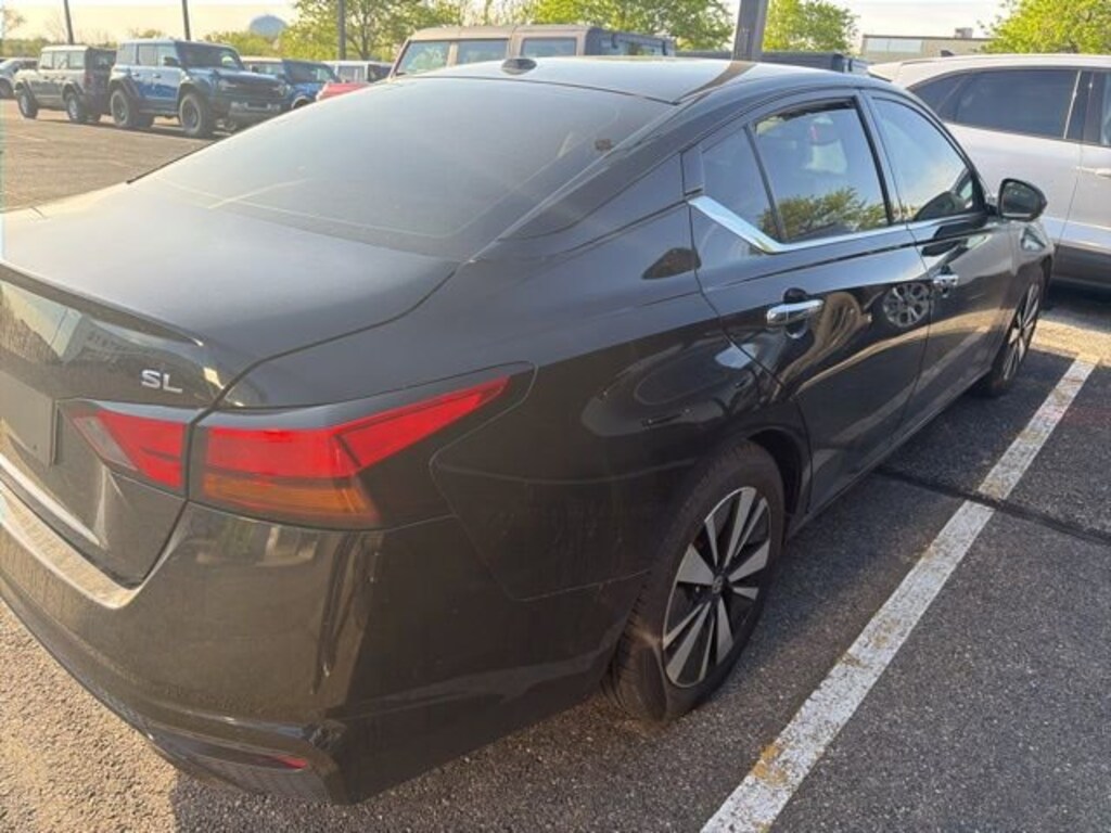 Used 2020 Nissan Altima 2.5 SL Sedan
