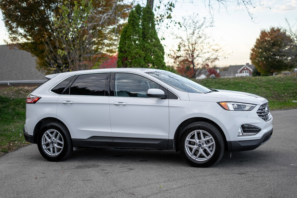 Certified 2022 Ford Edge SUV