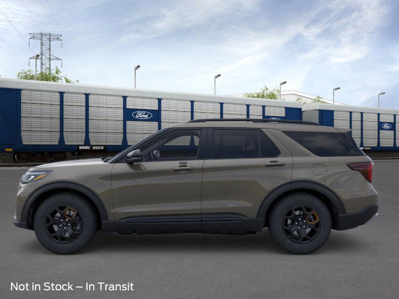 2026 Ford Explorer photo 4