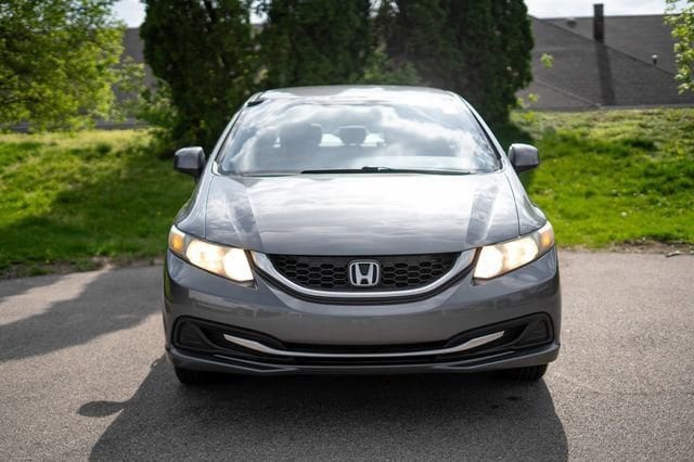 Used 2013 Honda Civic LX with VIN 19XFB2F55DE042616 for sale in Miamisburg, OH