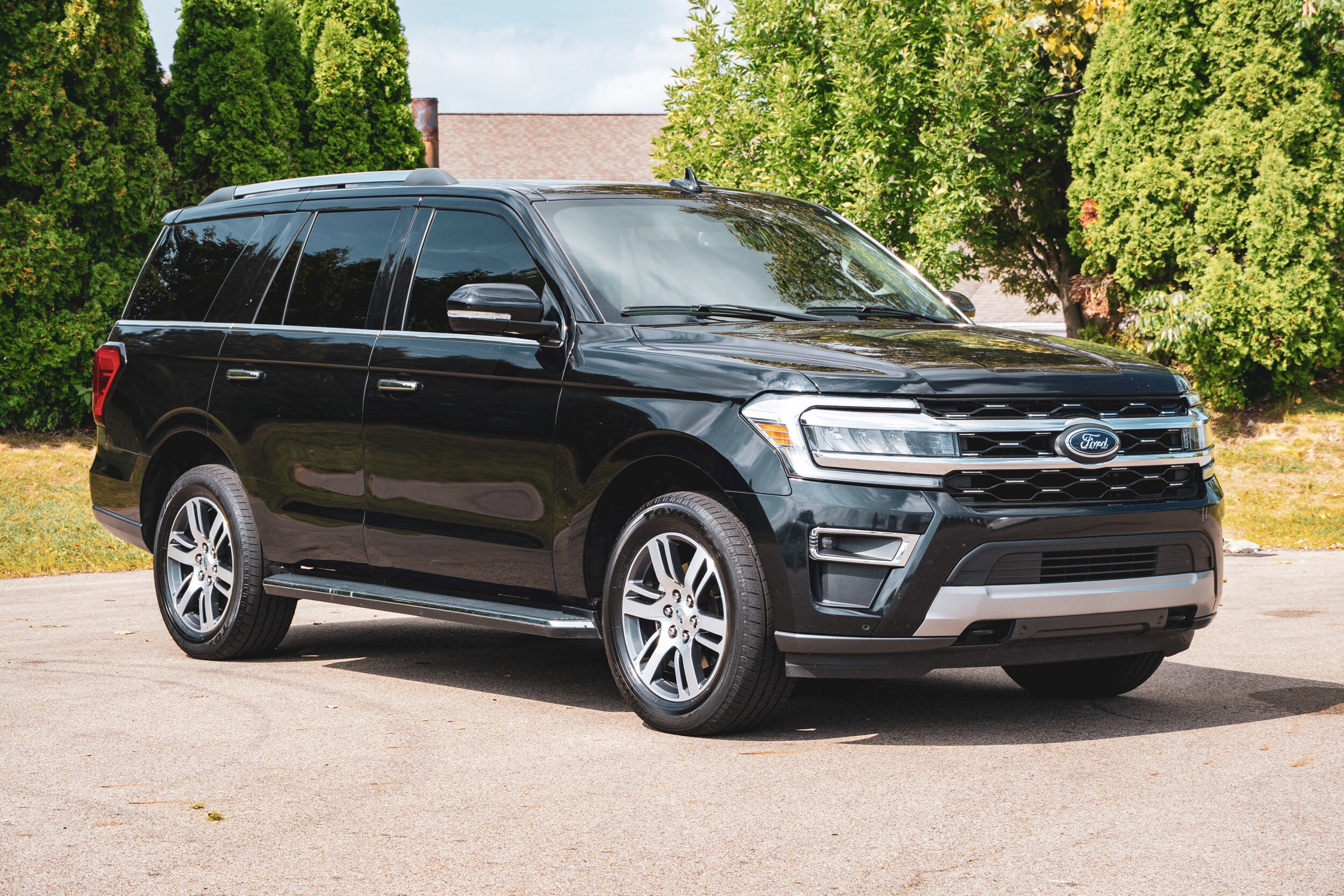 2023 Ford Expedition Limited photo 3