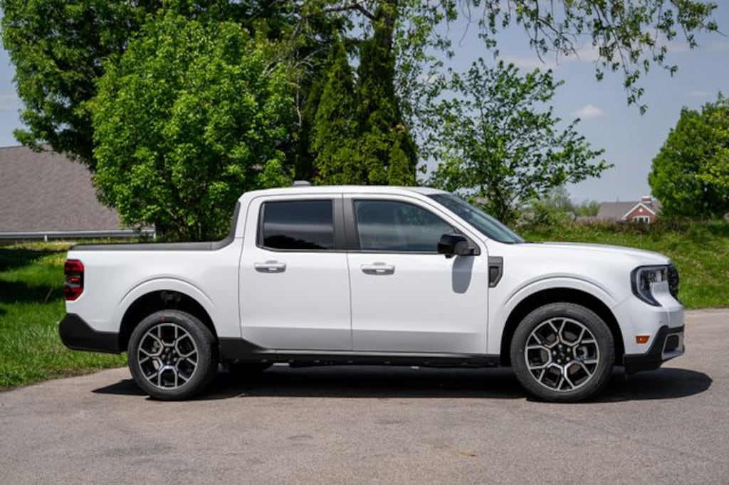 New 2026 Ford Maverick Lariat Truck SuperCrew