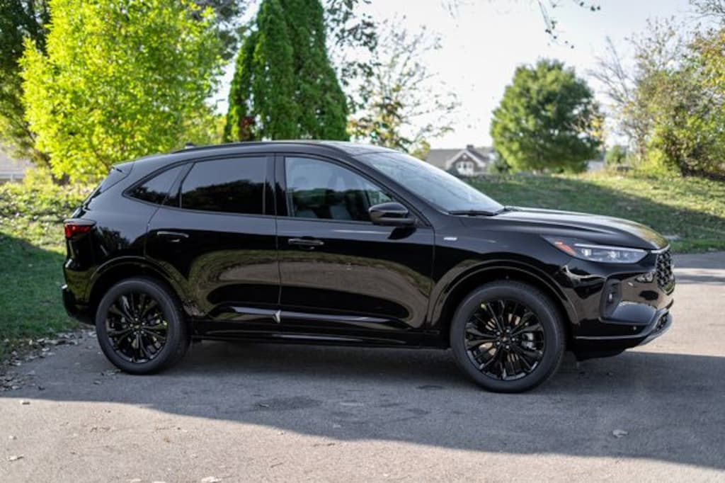 New 2026 Ford Escape ST-Line Elite SUV