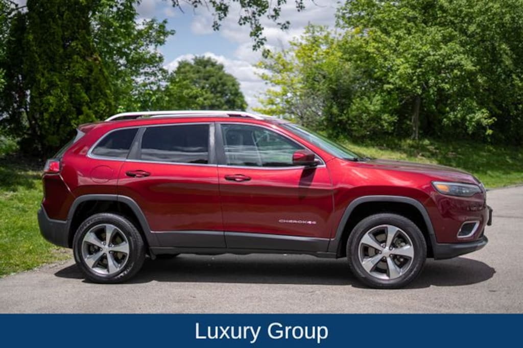 Used 2019 Jeep Cherokee Limited 4x4 SUV