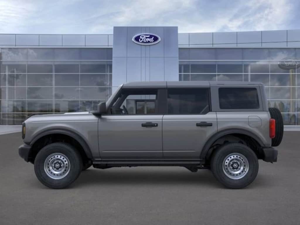 New 2026 Ford Bronco Base SUV