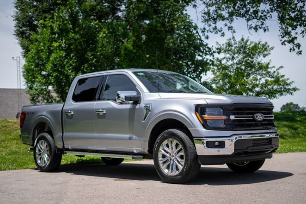 New 2026 Ford F-150 XLT Truck SuperCrew Cab