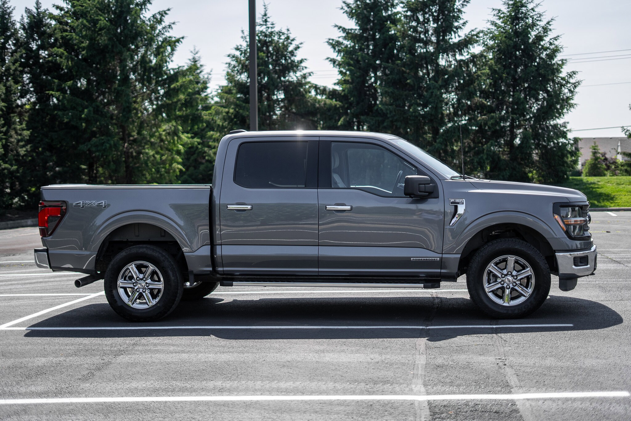 2024 Ford F-150 XLT photo 4