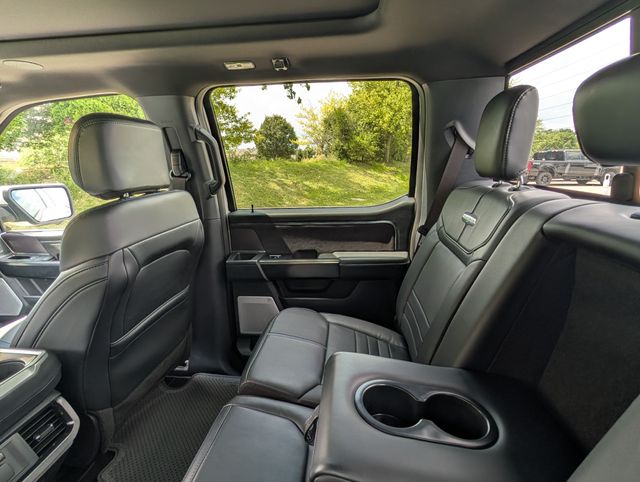 2025 Ford F-150 Platinum - Photo 35