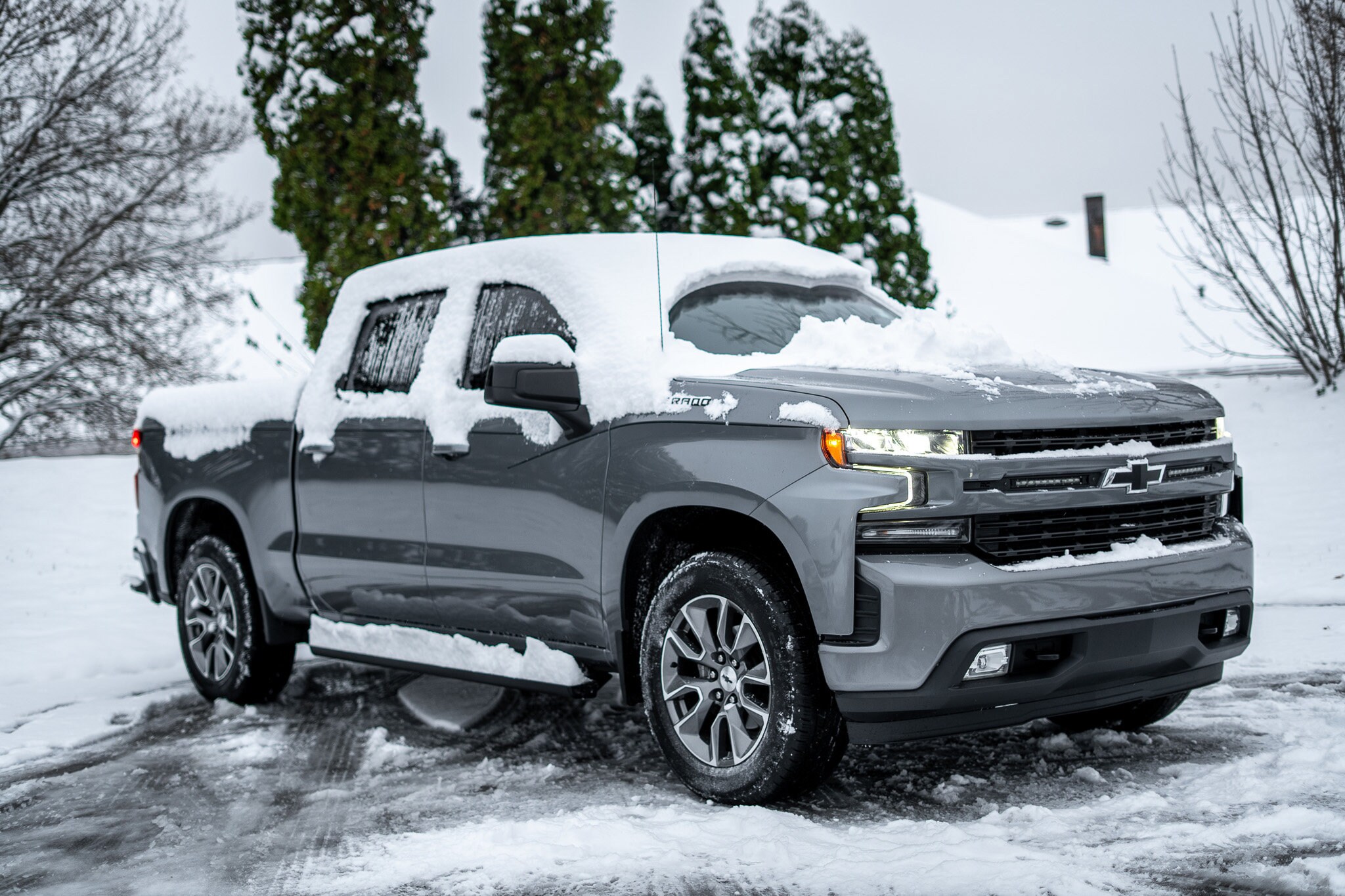 2021 Chevrolet Silverado 1500 RST photo 3