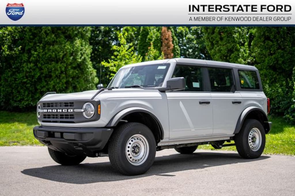New 2026 Ford Bronco Base SUV