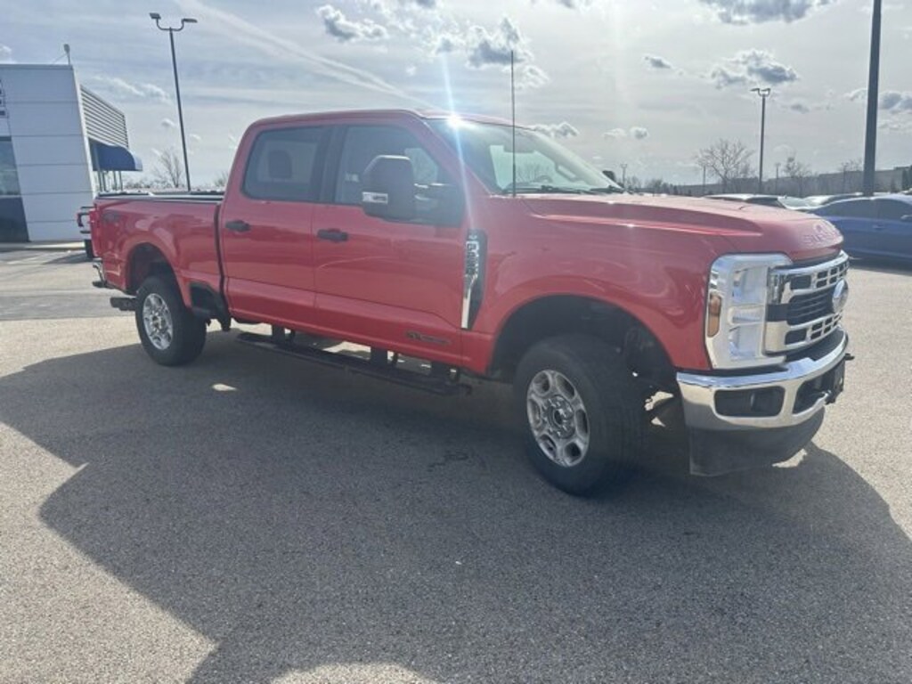 Used 2025 Ford F-250 Truck Crew Cab