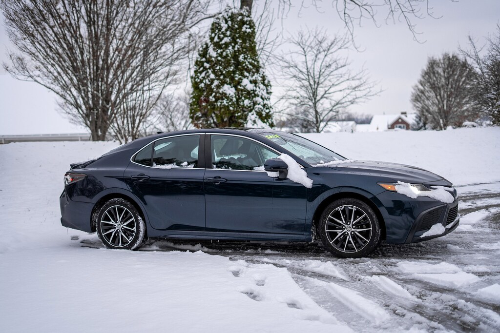 Used 2021 Toyota Camry SE Sedan