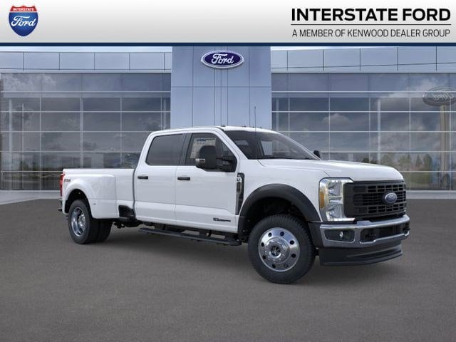 2026 Ford F-450 XL 4x4 Crew Cab 8' Box DRW's photo