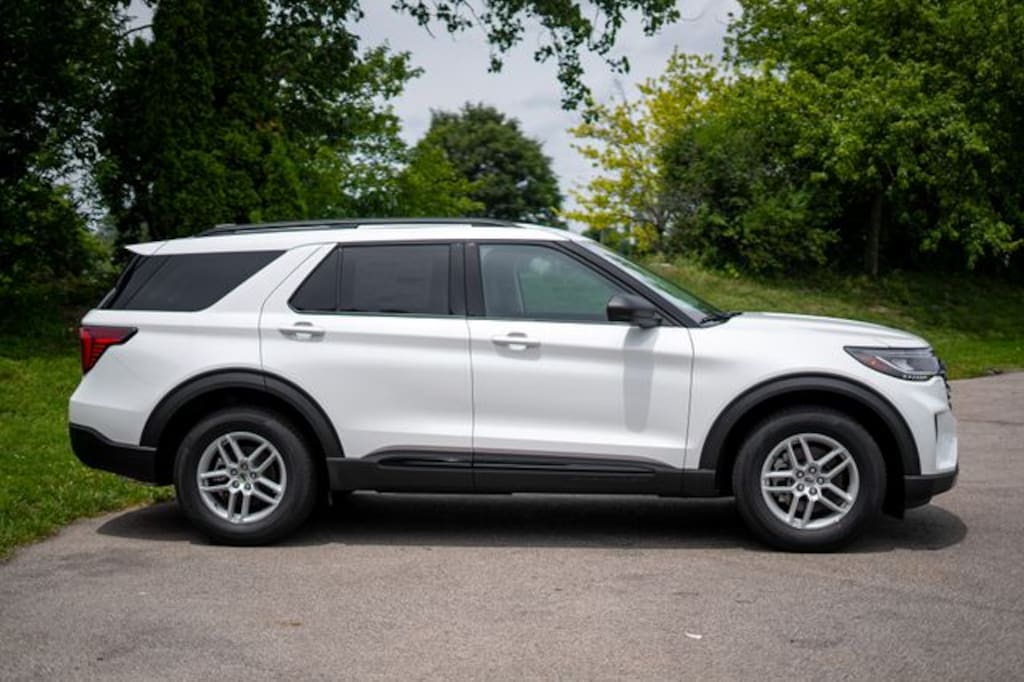 New 2026 Ford Explorer Active SUV