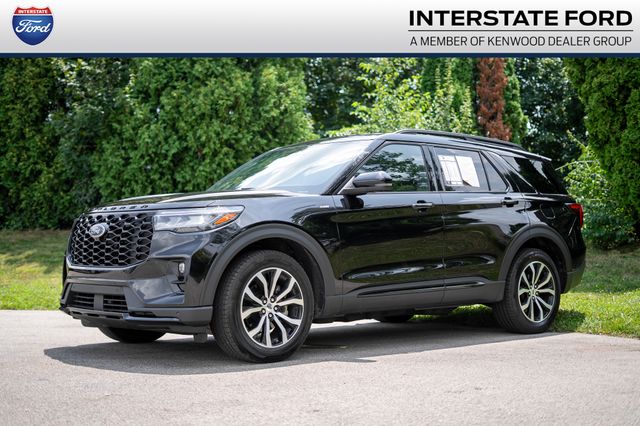 2025 Ford Explorer