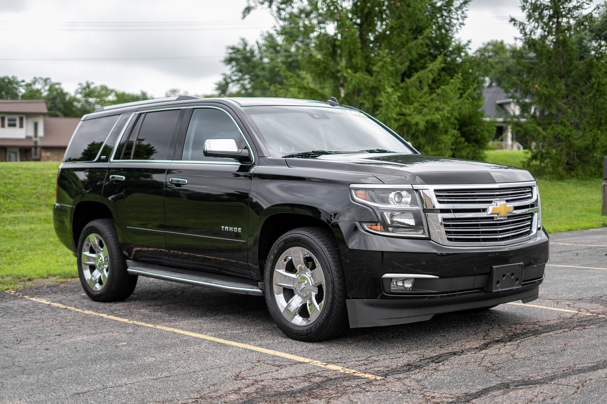 2015 Chevrolet Tahoe LTZ photo 2