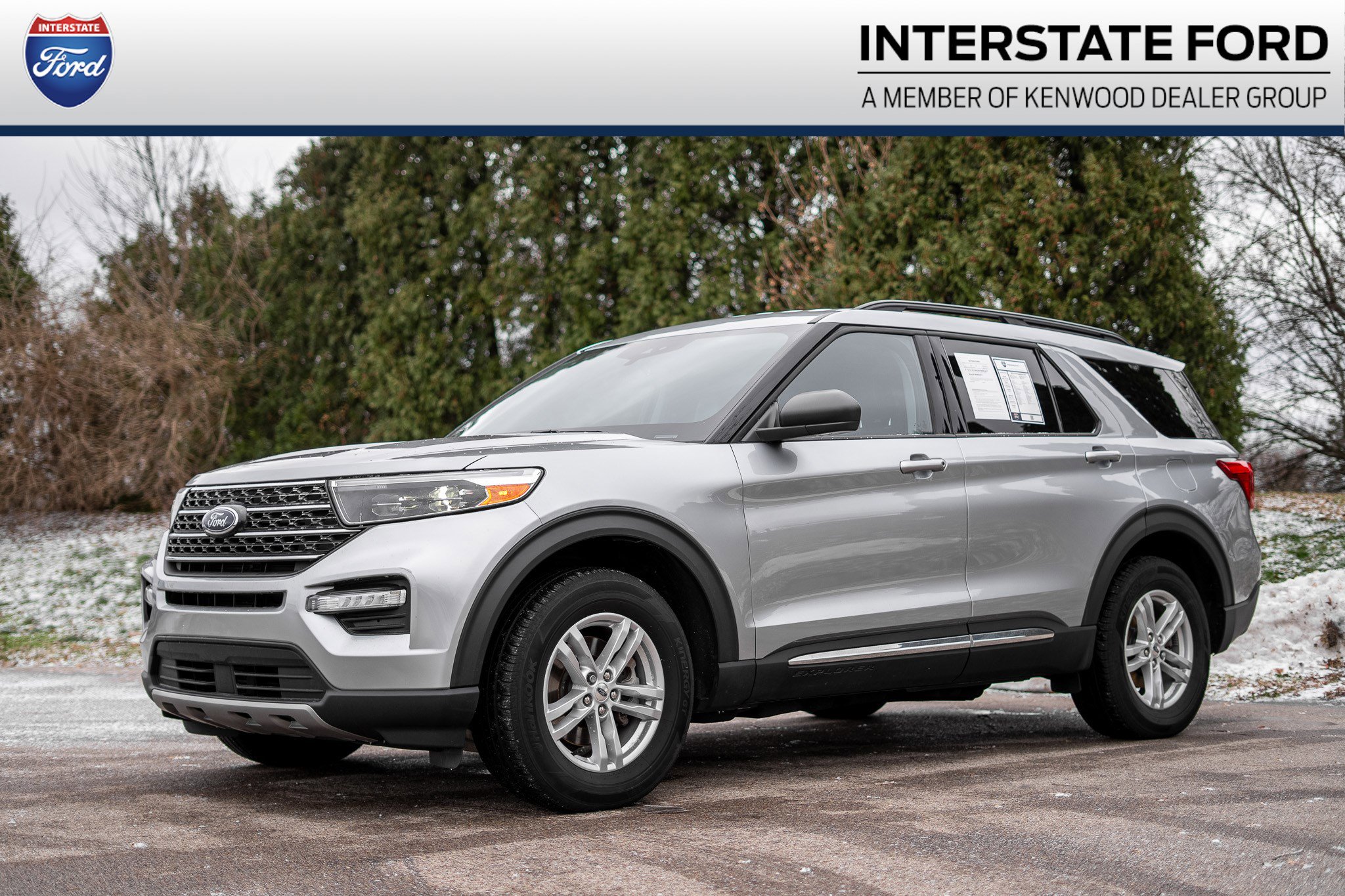 2023 Ford Explorer XLT's photo