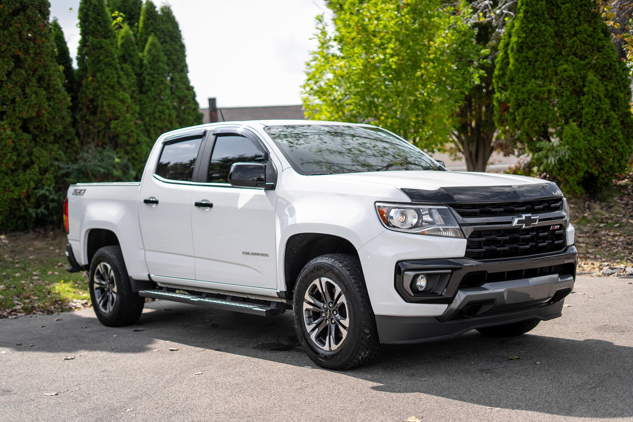 2021 Chevrolet Colorado Z71 photo 2