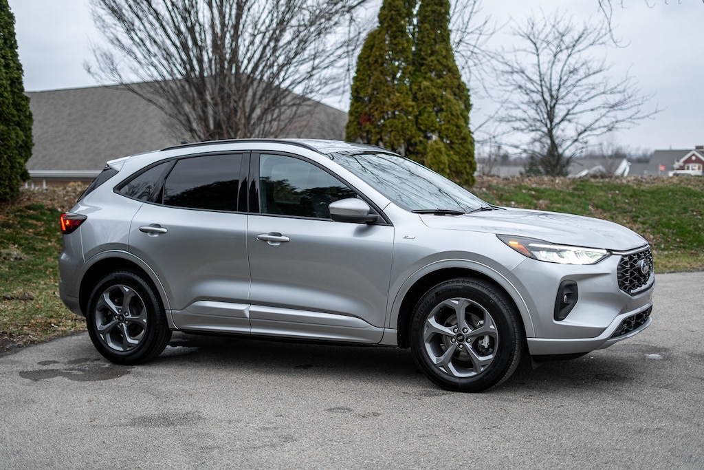 Used 2023 Ford Escape ST-Line Select SUV