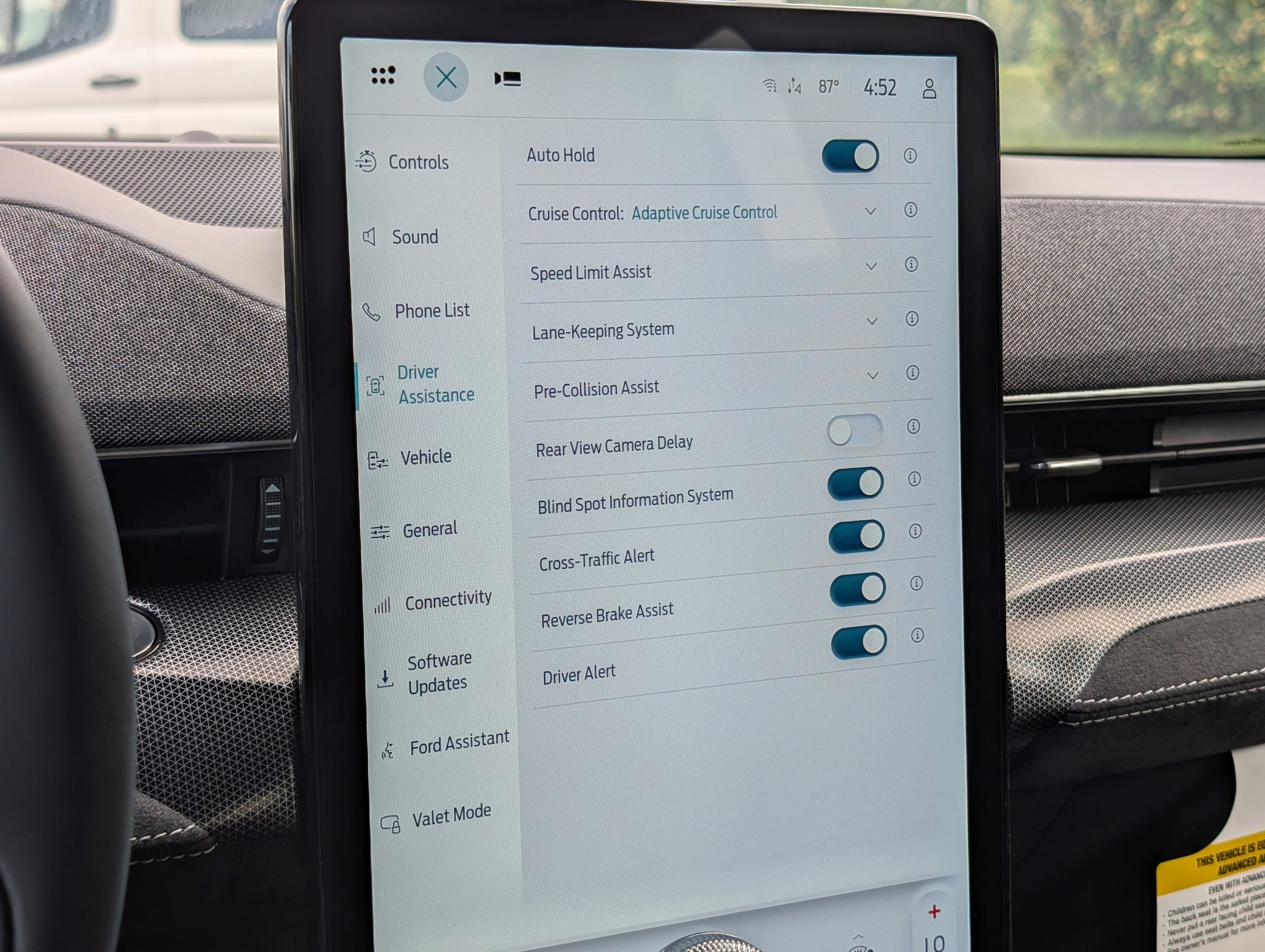 2025 Ford Mustang Mach-E GT - Photo 20