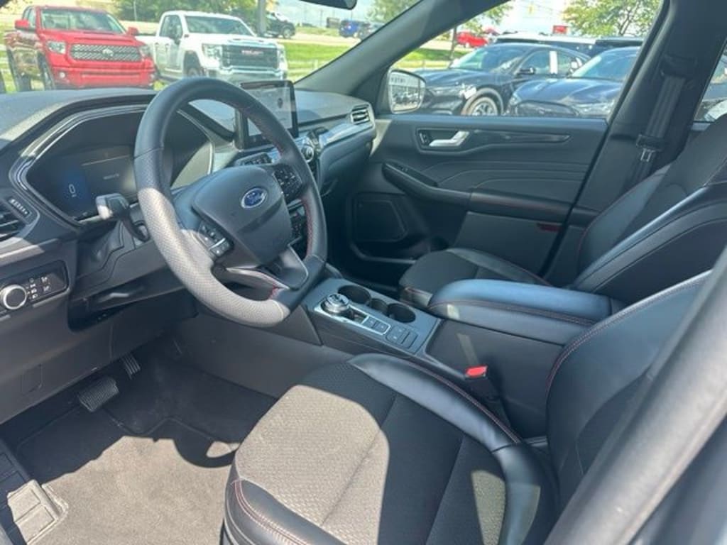 Used 2026 Ford Escape ST-Line SUV