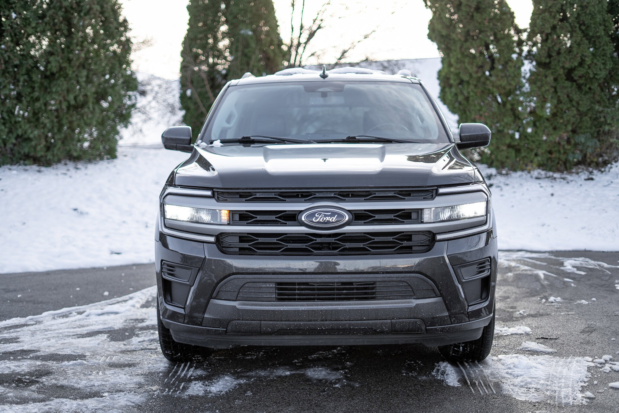 2024 Ford Expedition XLT photo 2