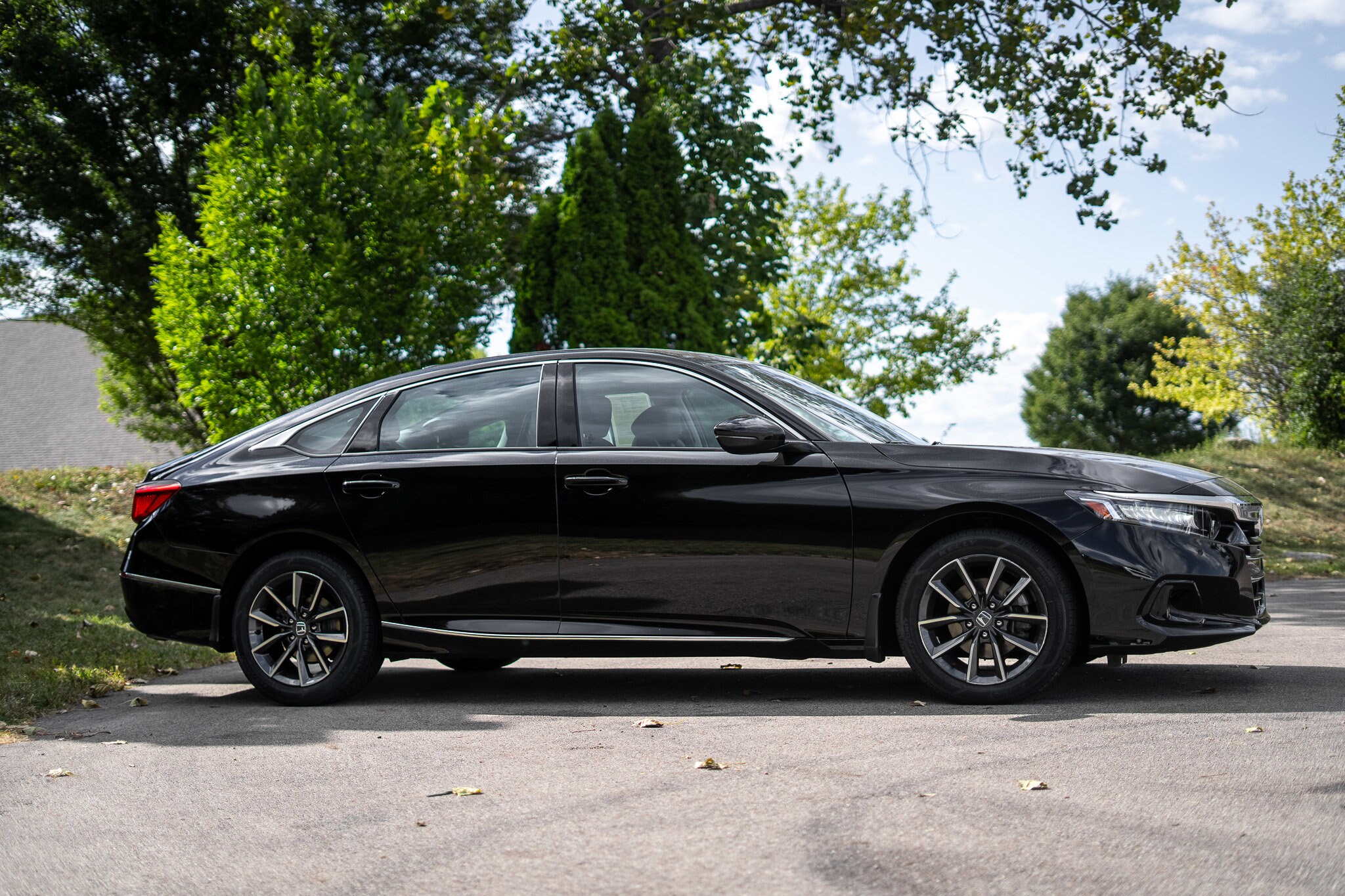 2021 Honda Accord EX-L 1.5T photo 4