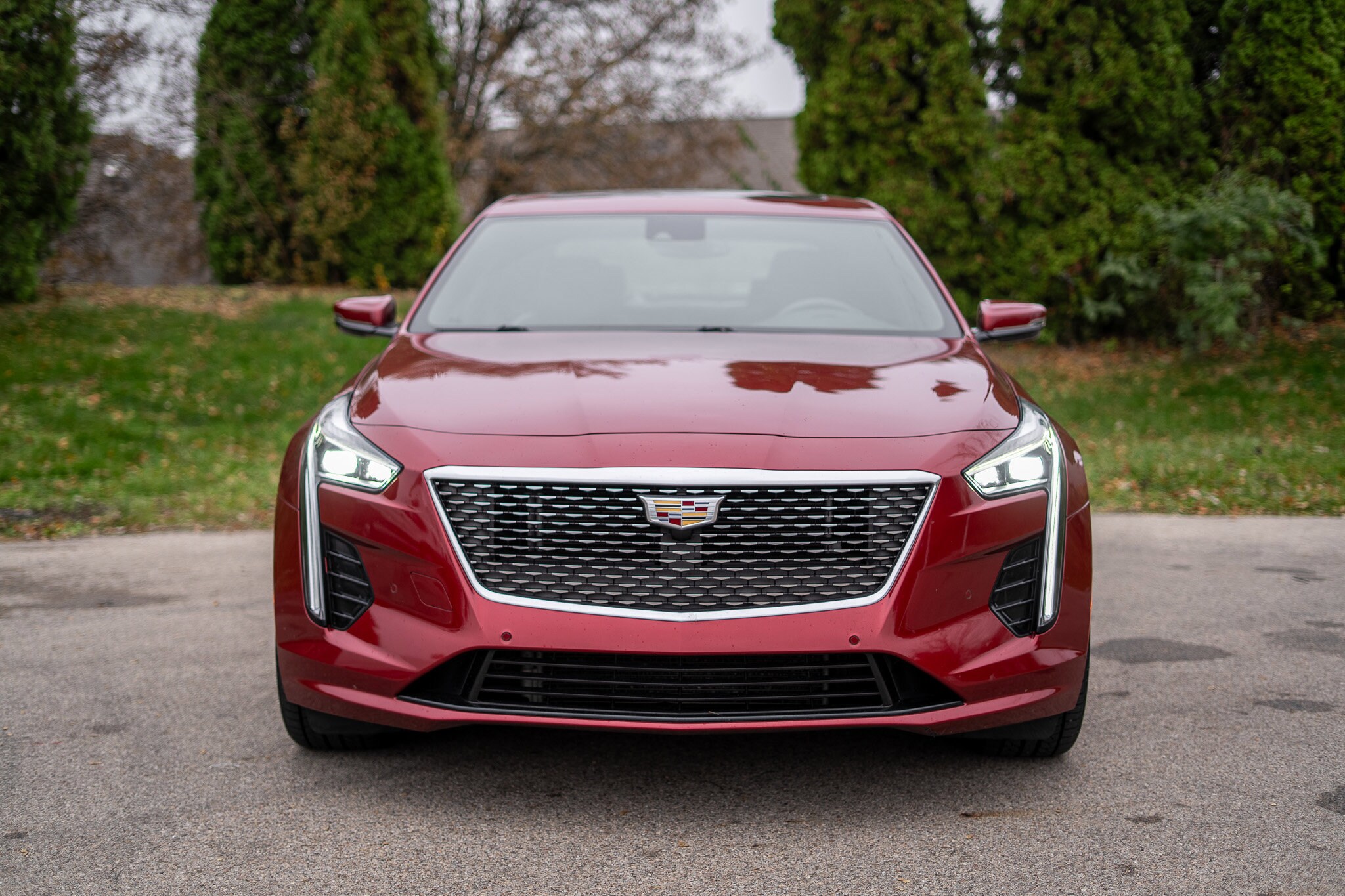 2019 Cadillac CT6 Luxury photo 2
