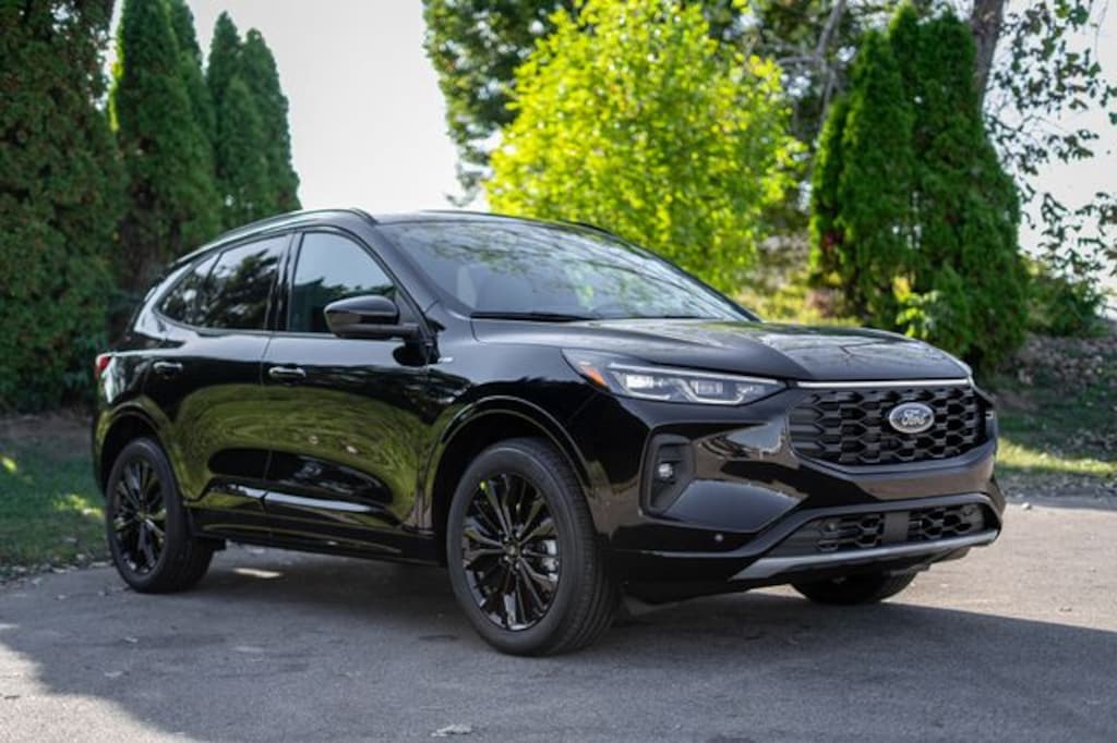 New 2026 Ford Escape ST-Line Elite SUV