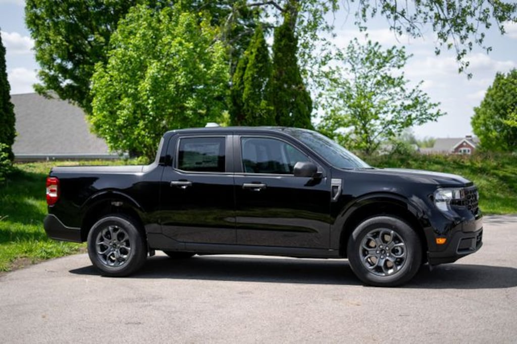 New 2026 Ford Maverick XLT Truck SuperCrew