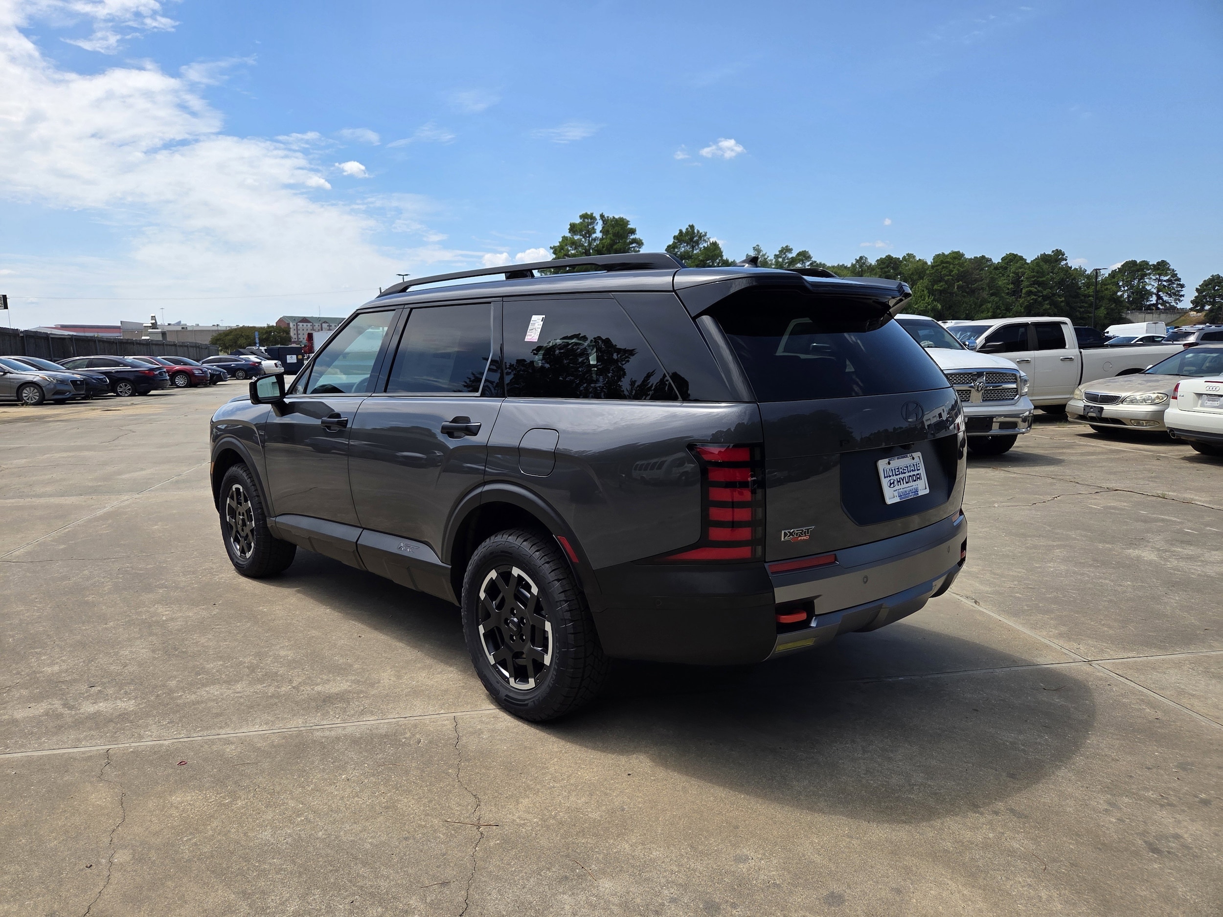 2026 Hyundai Palisade XRT Pro - Photo 3